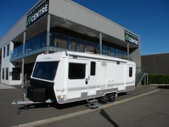 Leisure Line - Platinum - 724 SE