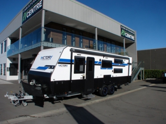 Victory - Luxe - 24ft - Quad Bunk - Walk Around Bed
